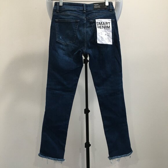 NWT DL1961 Ravine Wash Smart Denim MARA Straight Ankle Fray Hem Distressed Jeans - Picture 11 of 14